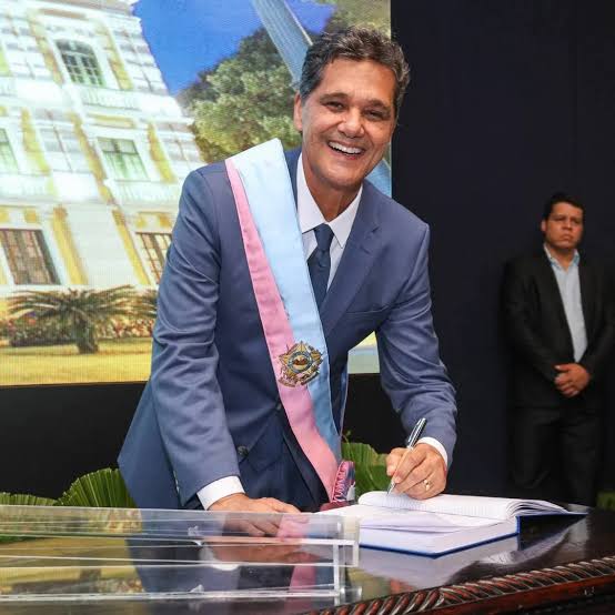 Pesquisa Quaest aponta liderança de Ricardo Ferraço em vários cenários
