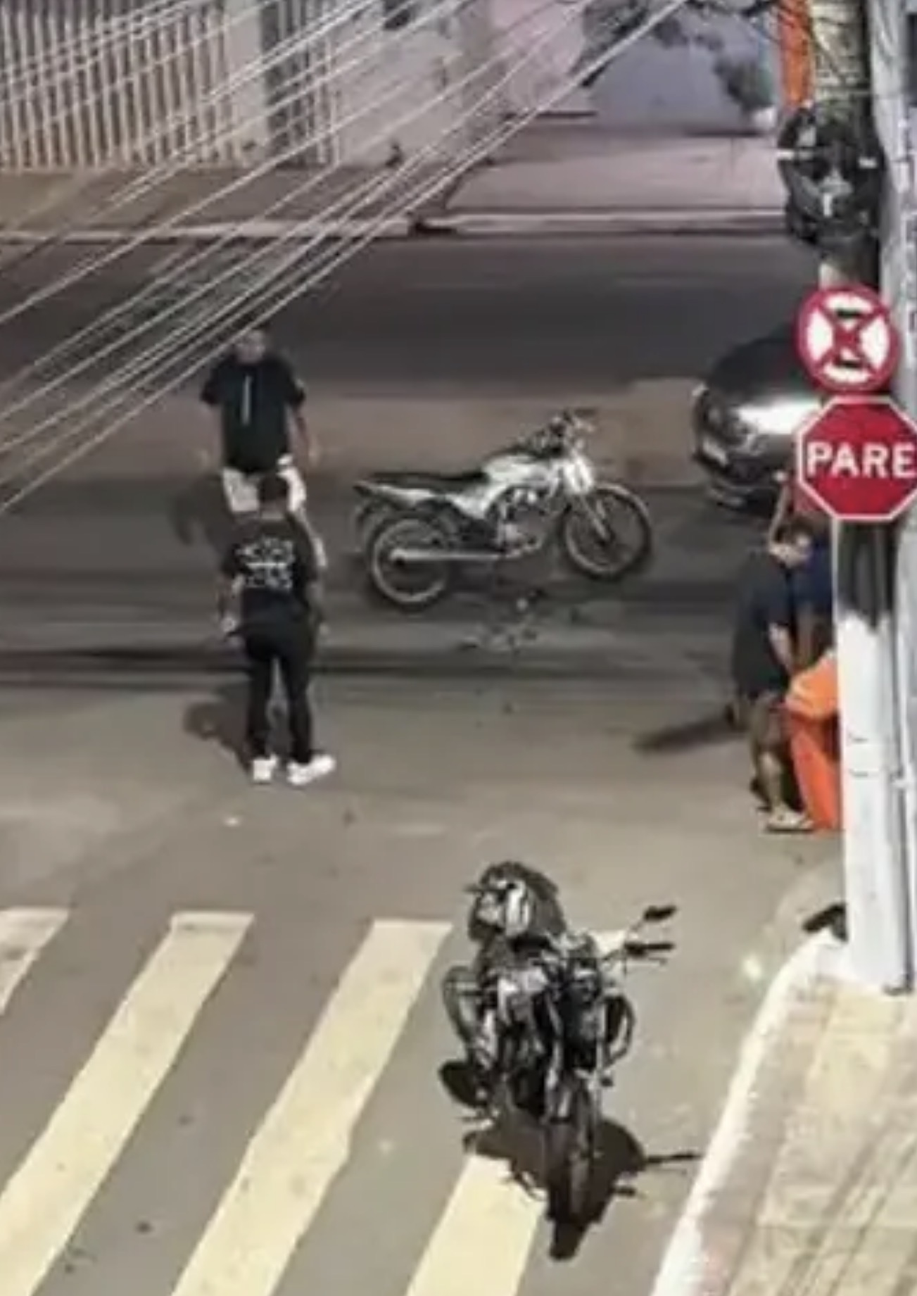 ACIDENTE  DEIXA MOTOCICLISTA FERIDO EM ANCHIETA